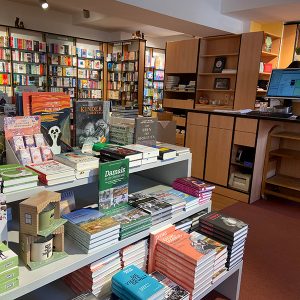 Verkaufstische | © Buchhandlung Plautz