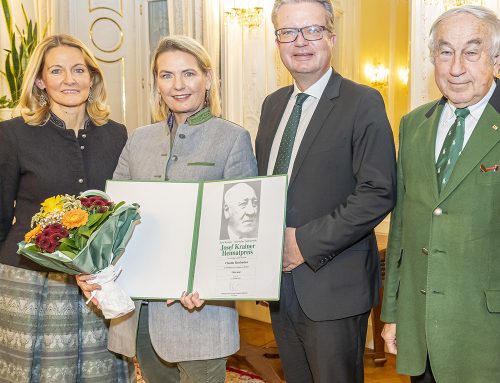 Claudia Rossbacher mit Josef Krainer-Heimatpreis geehrt